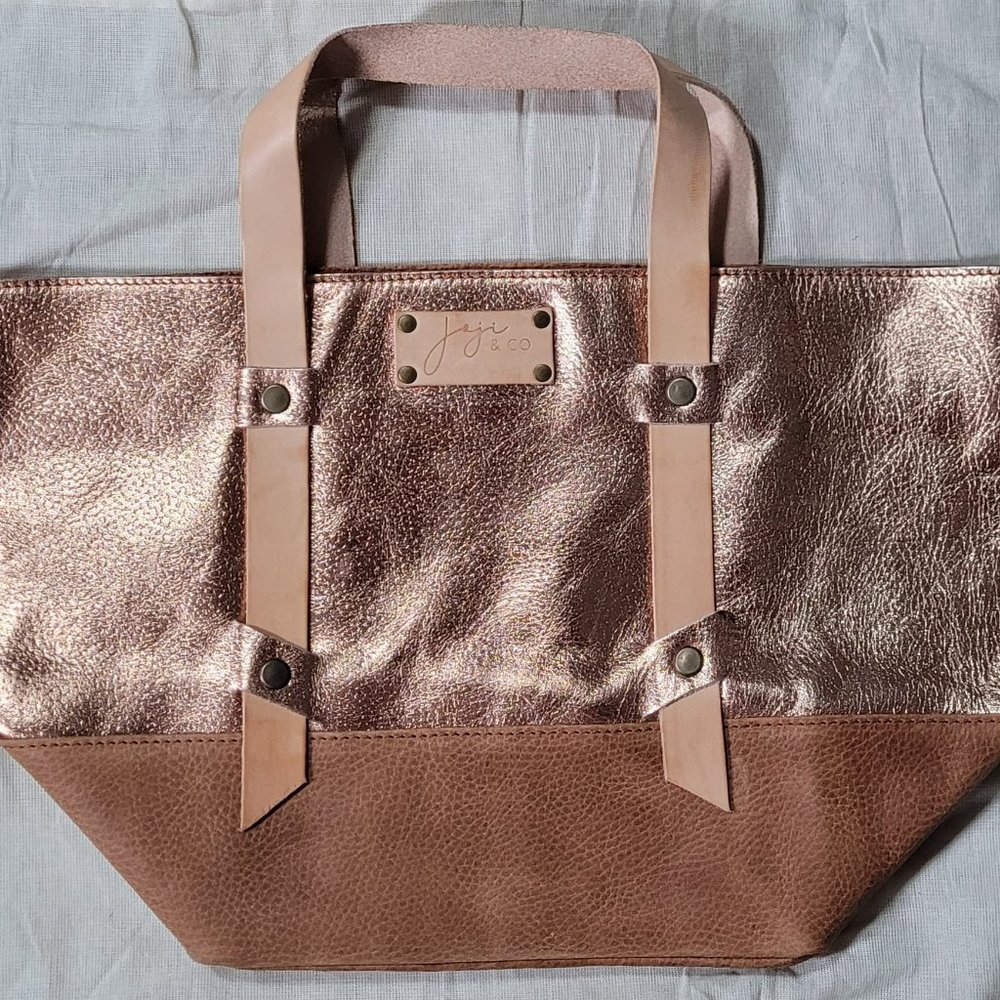 Joji & Co. Forage Bag